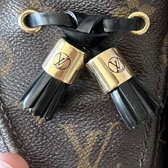 LOUIS VUITTON** RARE**WOMENS MONOGRAM LOAFERS FLAT WITH TASSELS 40 Fit like 8.5 - Picture 4 of 7